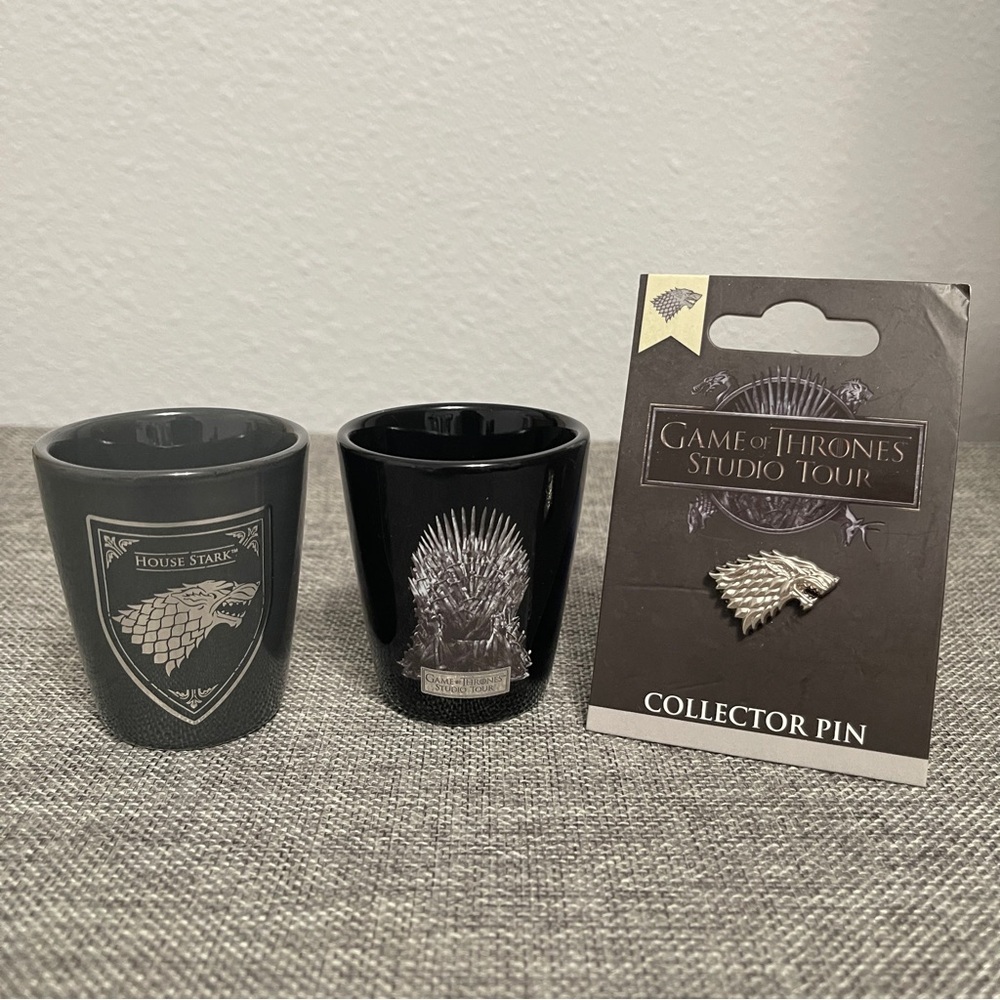 Game of Thrones Lapel Pin + 2 Shot Glasses Official HBO MAX Studio Tour